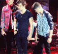 /album/gify/harry-styles-pantsed-by-liam-payne-gif/